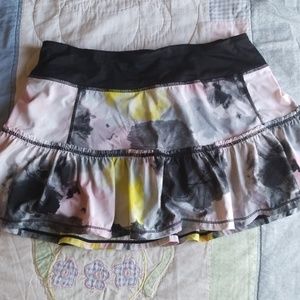 Lululemon skirt